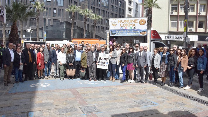 Yaşama veda eden ekonomi gazetecileri anıldı
