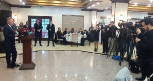 Vali Elban: Gazetecilik en çok zorlanan meslek