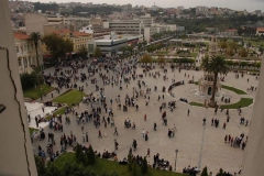 Depremden Sonra Atatürk Meydanı [Fotoğraf : Aykut Fırat]